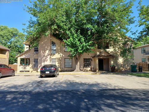 7535 Windsor Oaks, San Antonio, TX, 78239-3565 | Card Image