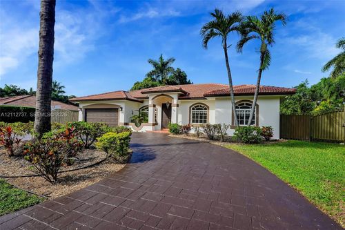 27902 Sw 159th Ct, Homestead, FL, 33031-2406 | Card Image