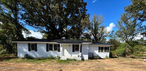 3000 Marianna Rd, Holly Springs, MS, 38635-7758 | Card Image