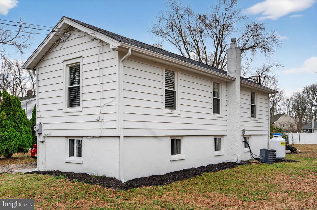 Residential in MEDFORD 5