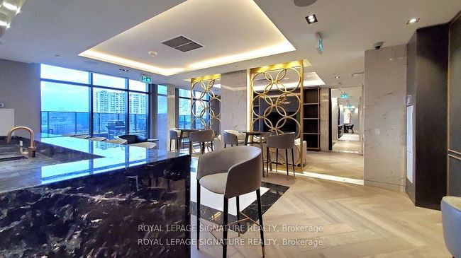 609 - 330 Richmond St W, Condo with 1 bedrooms, 1 bathrooms and null parking in Toronto ON | Image 12