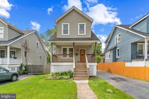 2827 Fleetwood Ave, BALTIMORE, MD, 21214-1206 | Card Image
