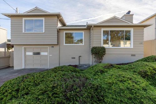 137 Adrian Ave, South San Francisco, CA, 94080-1007 | Card Image