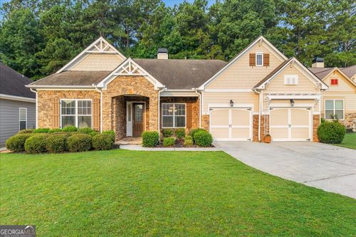 1067 Creekwood Cir, Madison, GA, 30650-5077 | Card Image