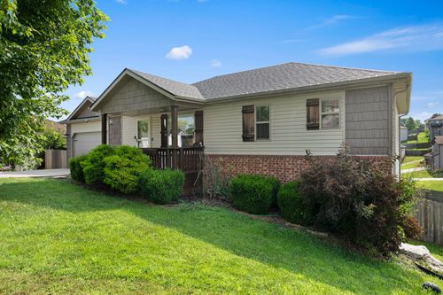 1402 S 13th St, Ozark, MO, 65721-8096 | Card Image