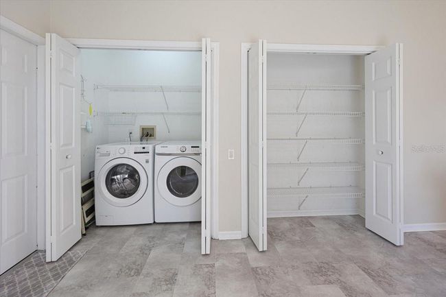 6730 Greenview Ln, House other with 3 bedrooms, 2 bathrooms and null parking in ENGLEWOOD FL | Image 30