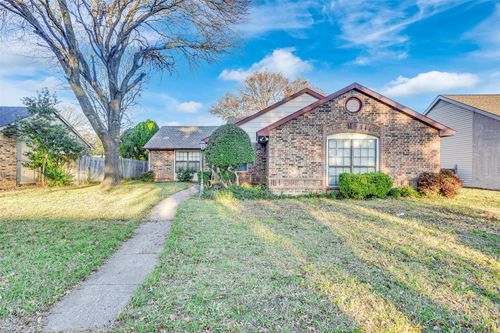 139 Kingsbridge Drive, Garland, TX, 75040 | Card Image
