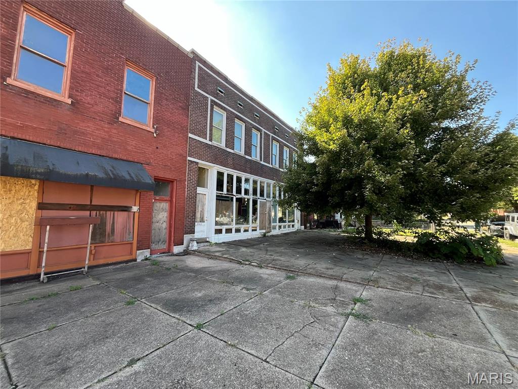 Commercial Sale in St Louis 3