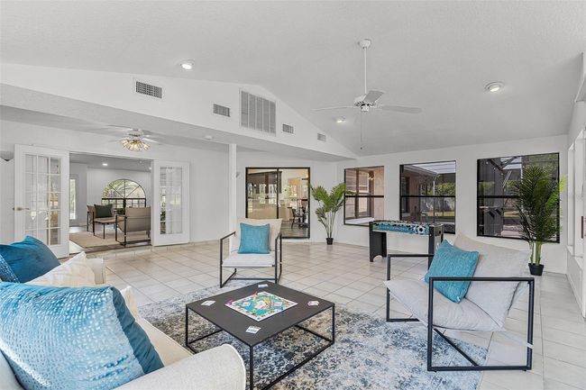Perfect for summer parties or extra living space | Image 24