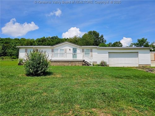 5041 Sandhill Rd, Point Pleasant, WV, 25550-3067 | Card Image