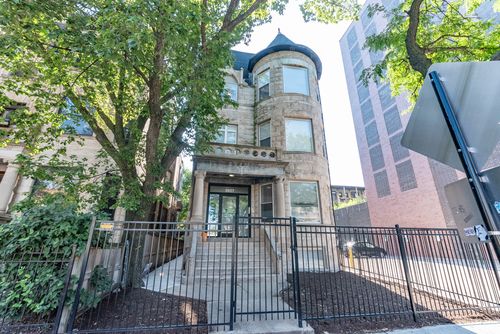 apt-1f-3927 Clarendon Ave, Chicago, IL, 60613-3255 | Card Image