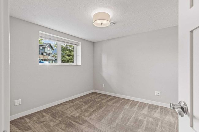 949 13 St, House other with 3 bedrooms, 2 bathrooms and 4 parking in Canmore AB | Image 27