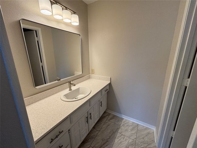 3302 Wells Dr, Home with 3 bedrooms, 3 bathrooms and null parking in Plano TX | Image 18