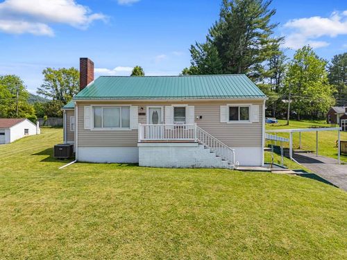 810 Cumberland St, Marion, VA, 24354-2318 | Card Image