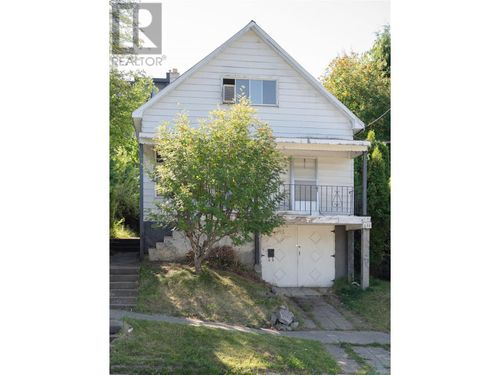 608 Innes St, Nelson, BC, V1L5G2 | Card Image