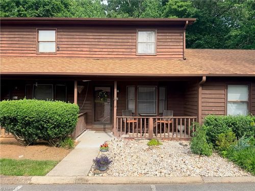 381 James Ct, High Point, NC, 27265-2159 | Card Image