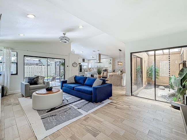 1215 Nw 19 Th Ter, House other with 3 bedrooms, 2 bathrooms and null parking in Delray Beach FL | Image 4