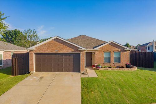 4005 Tuscany Ct, Argyle, TX, 76226-4207 | Card Image
