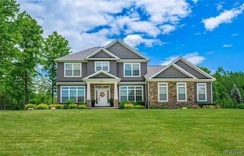 5195 Country Club Trl, Lewiston, NY, 14092-1968 | Card Image