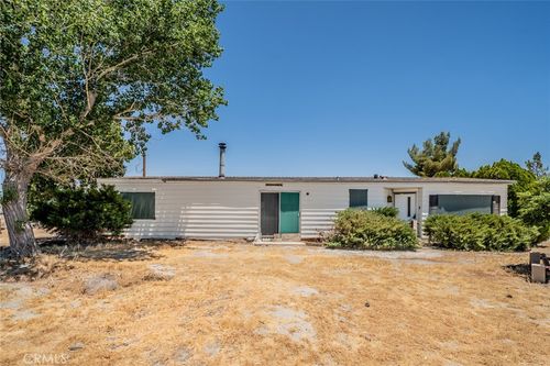 19175 Kailua St, Adelanto, CA, 92301 | Card Image