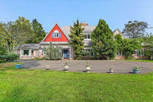 37 Green Acre Ln, Westport, CT, 06880-5030 | Card Image