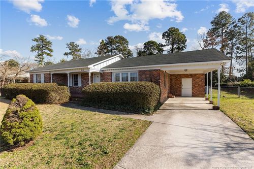 414 York Rd, Fayetteville, NC, 28303-2152 | Card Image