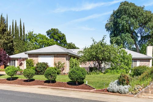 226 Firestone Dr, Roseville, CA, 95678-1011 | Card Image