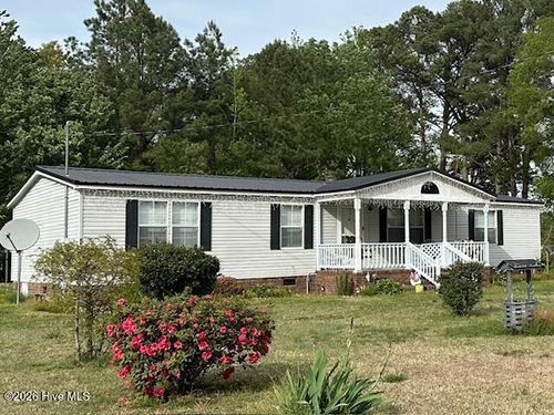 80 Lancaster Farm Rd, Whitakers, NC, 27891-8938 | Card Image