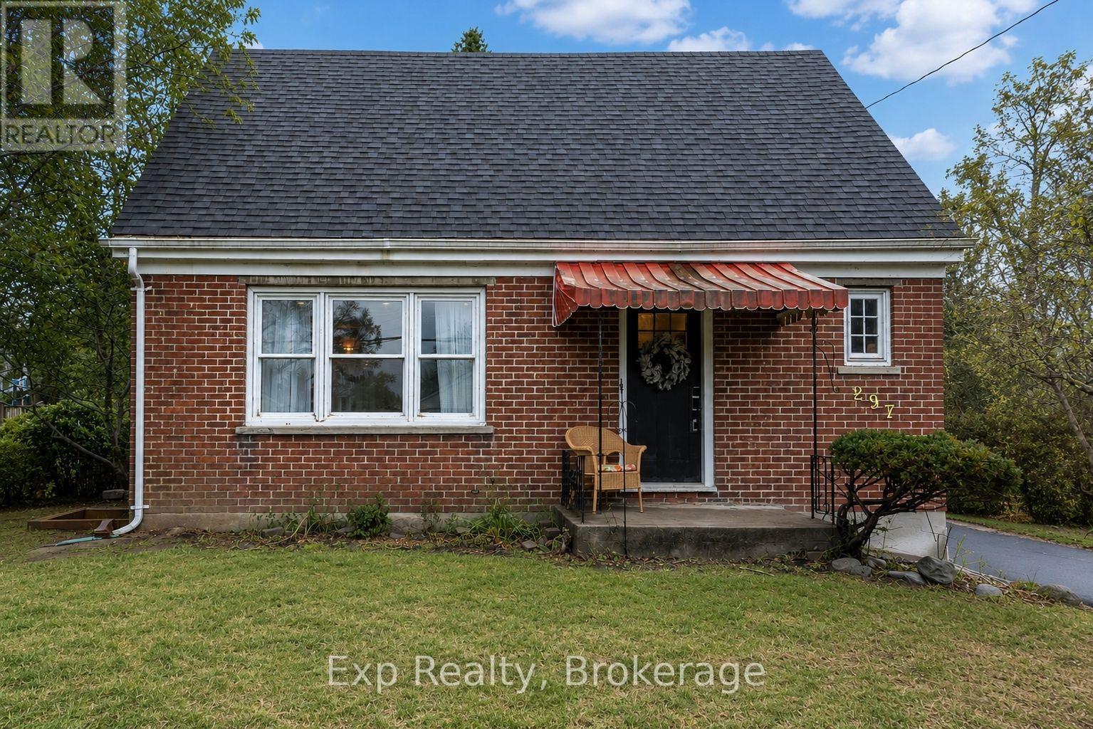 Residential Lease in Belleville (Belleville Ward)