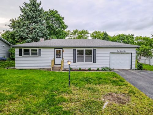 30W162 Claymore Ln, Naperville, IL, 60563-1851 | Card Image
