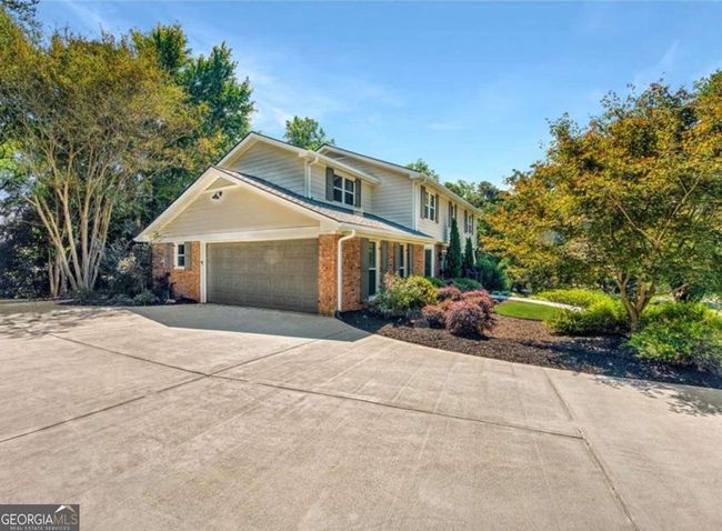 5135 Trumbull Ct, House other with 4 bedrooms, 3 bathrooms and 2 parking in Atlanta GA | Image 5