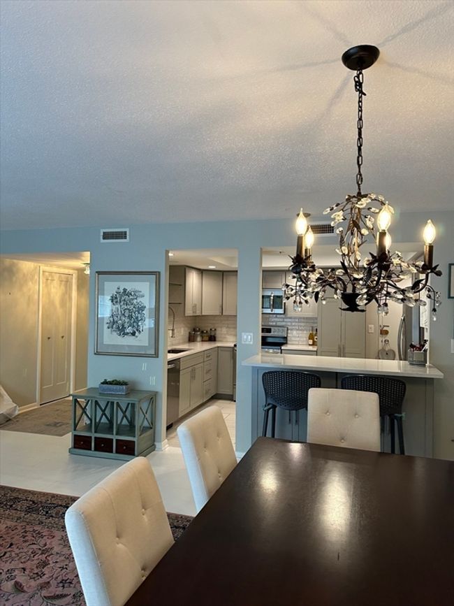 APT-2P - 406 Paradise Rd, Condo with 2 bedrooms, 2 bathrooms and 2 parking in Swampscott MA | Image 17