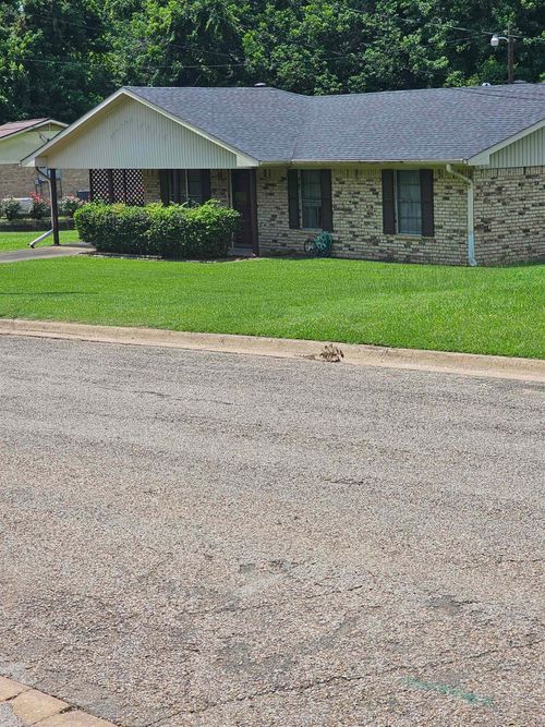 308 Bounds St, Carthage, TX, 75633-2954 | Card Image