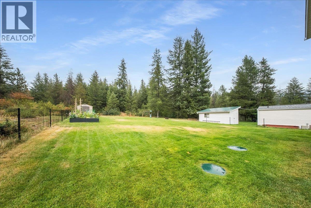 Residential in Castlegar 5