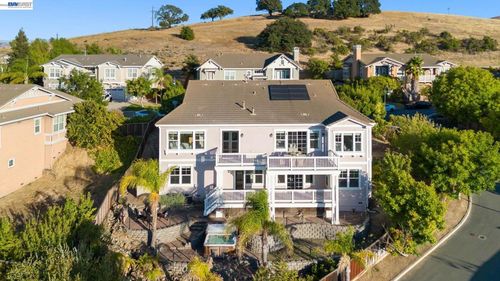 1121 Newhaven Pl, Concord, CA, 94518 | Card Image