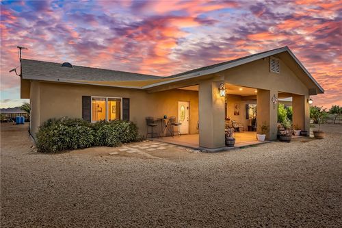 2143 E Willow Dr, Mohave Valley, AZ, 86440-9343 | Card Image