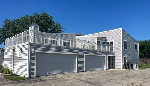 1a-2252 N Baldwin Way, Palatine, IL, 60074-1358 | Card Image