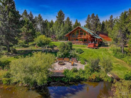 43 Scheline Ct, McCall, ID, 83638-5229 | Card Image