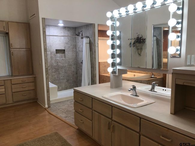 13745 Meadow Ln, House other with 4 bedrooms, 3 bathrooms and null parking in Flint TX | Image 22