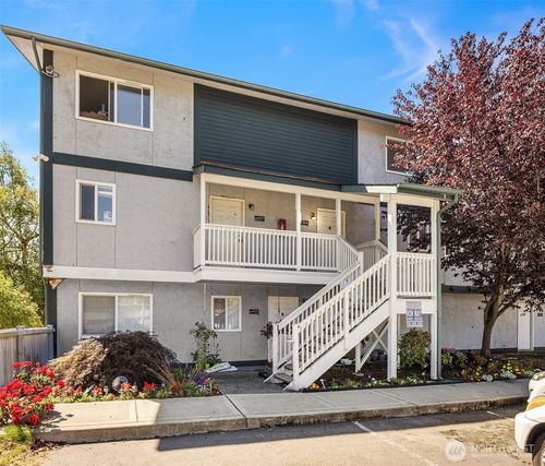 apt-m206-8823 Holly Dr, Everett, WA, 98208-1867 | Card Image