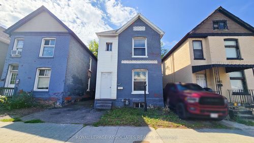 455 Main St W, Hamilton, ON, L8P1K5 | Card Image