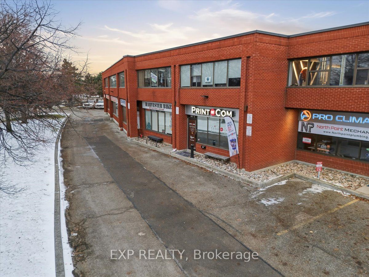 Commercial Sale in Vaughan 4