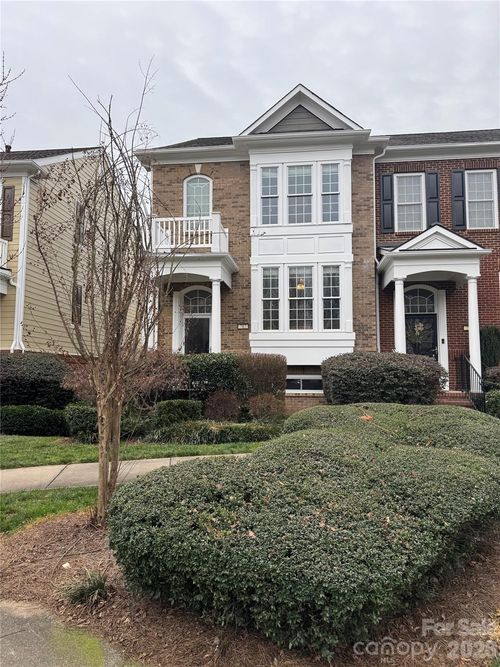 712 Passage Dr, Fort Mill, SC, 29708-6925 | Card Image