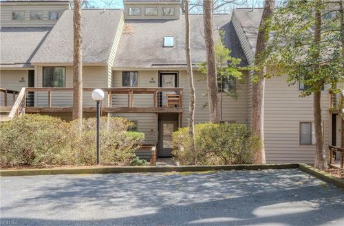 7-e-50-E Villa Ridge Dr, Hartfield, VA, 23071-9701 | Card Image