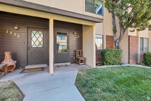 74-1755 W 1020 N, St George, UT, 84770-6559 | Card Image