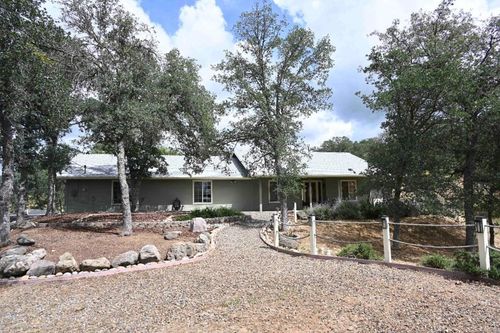 42924 Deep Forest Dr, Coarsegold, CA, 93614-9688 | Card Image