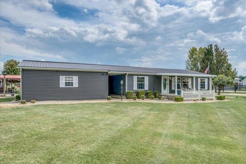 968 Shepherd Rd, Frankfort, OH, 45628-9777 | Card Image