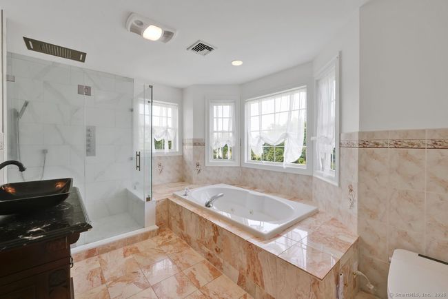 197 Shadow Pond Ln, House other with 4 bedrooms, 4 bathrooms and 6 parking in Suffield CT | Image 23