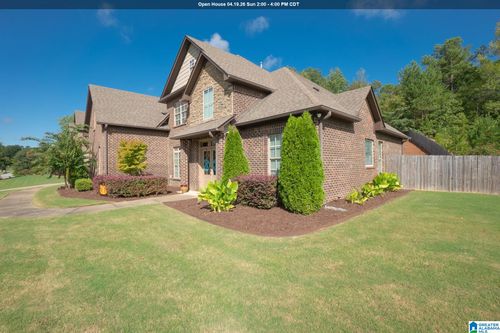 224 Grey Oaks Ct, PELHAM, AL, 35124-2542 | Card Image