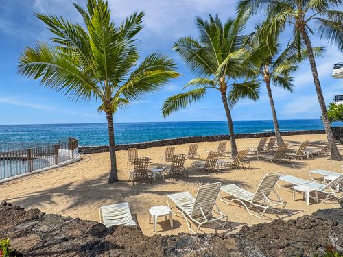 b136-75-6082 Alii Dr, KAILUA KONA, HI, 96740-4303 | Card Image